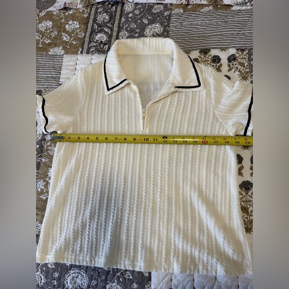 Cream Textured Polo Top - Picture 4 of 5